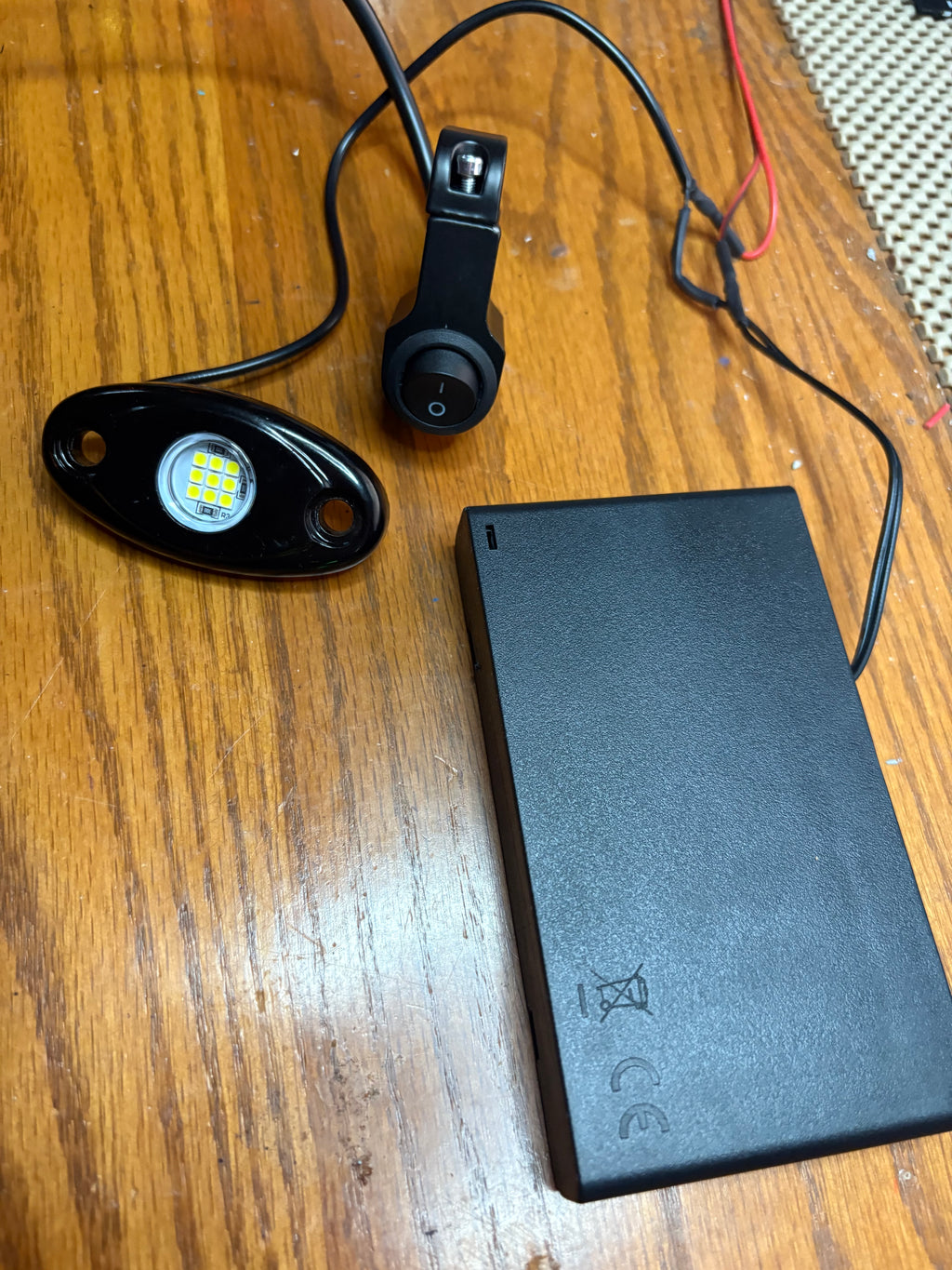 Battery Powered Rock light