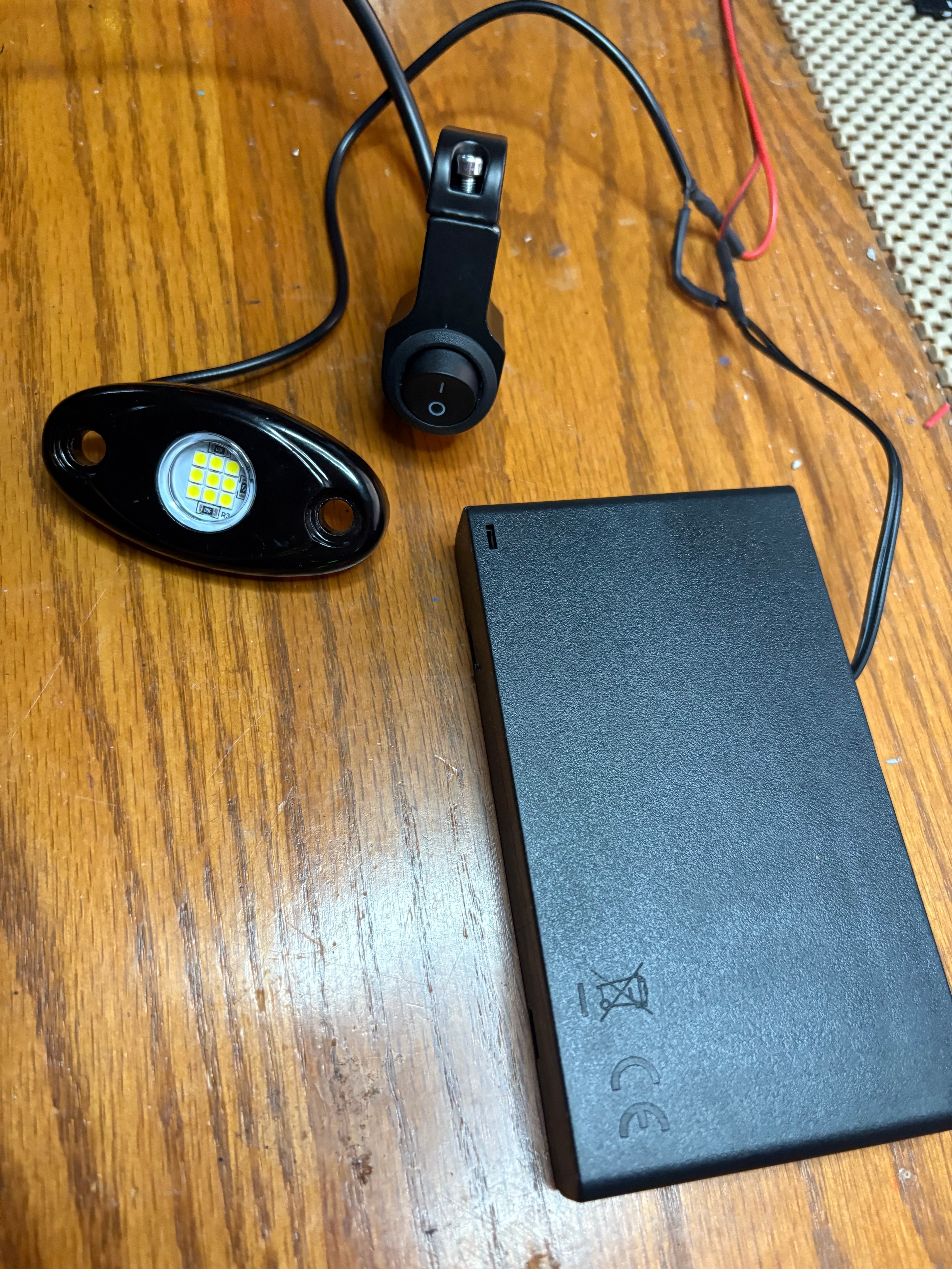 Battery Powered Rock light