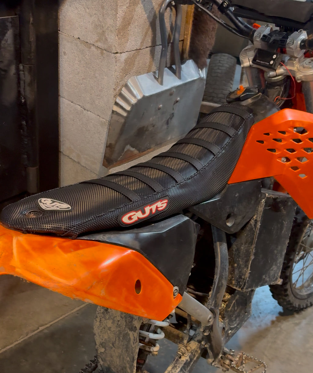 Universal Fit GUTS Seat cover
