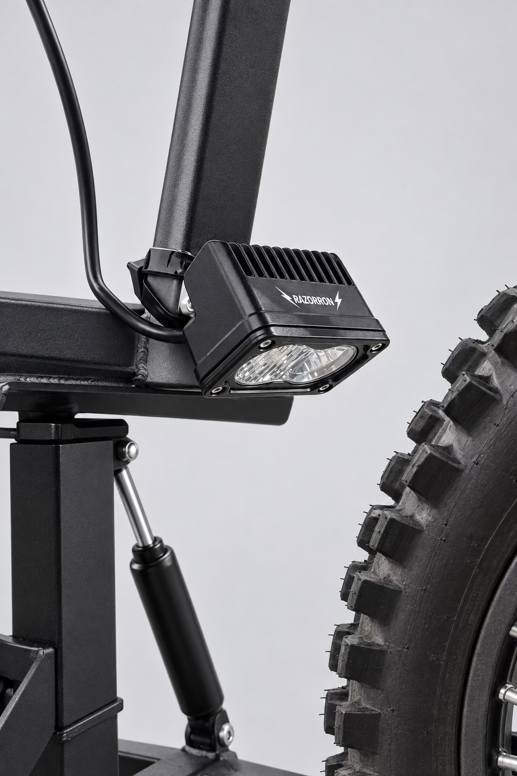 Plug-in-play Baja/wheelie light combo